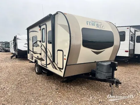 Used 2018 Forest River RV Rockwood Mini Lite 1905BH Featured Photo