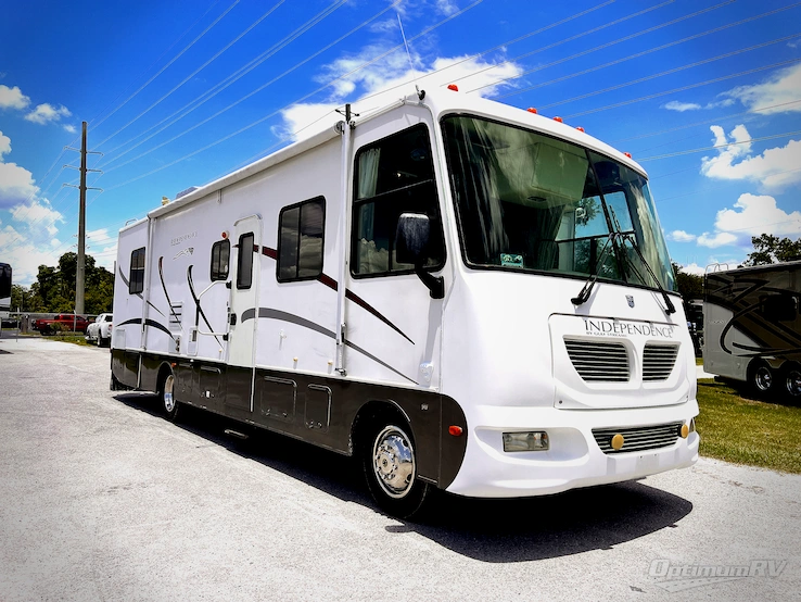 2003 Gulf Stream Independence 8320 RV Photo 1