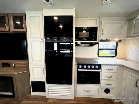 2024 Keystone Cougar Half-Ton 30RKD RV Photo 3