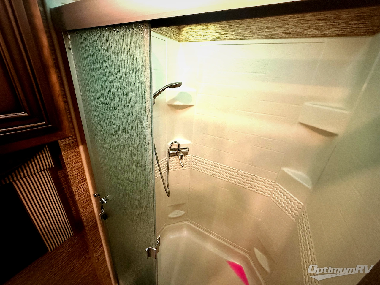 2018 Newmar Canyon Star 3924 Photo 16