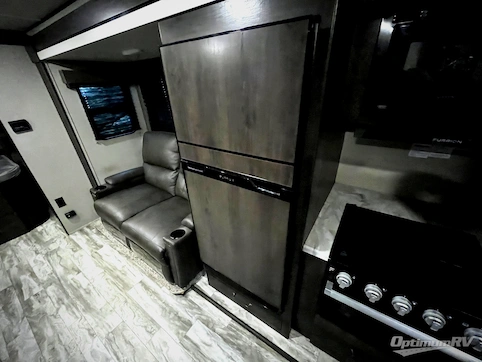 2022 Grand Design Transcend Xplor 297QB RV Photo 3