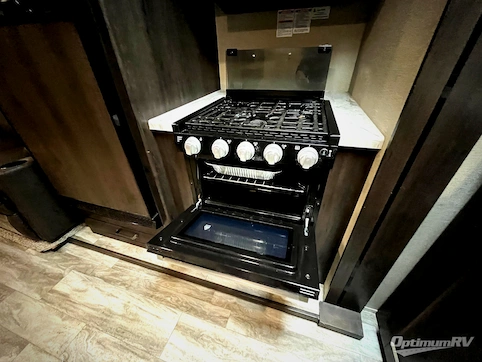 2022 Grand Design Transcend Xplor 297QB RV Photo 4