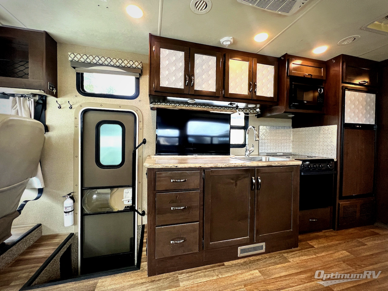 2019 Thor ACE 30.3 Photo 9