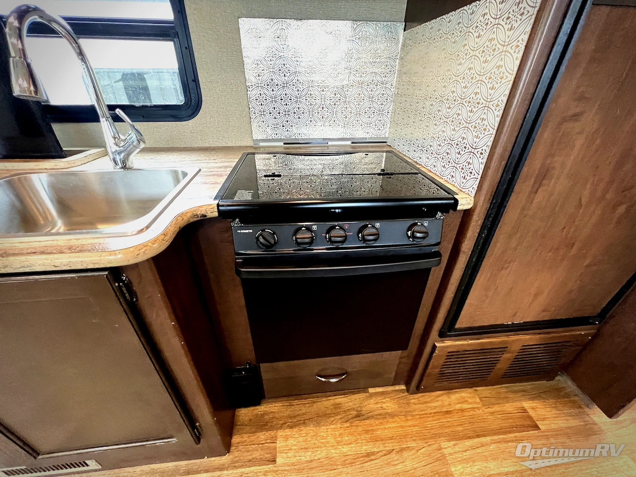 2019 Thor ACE 30.3 Photo 13