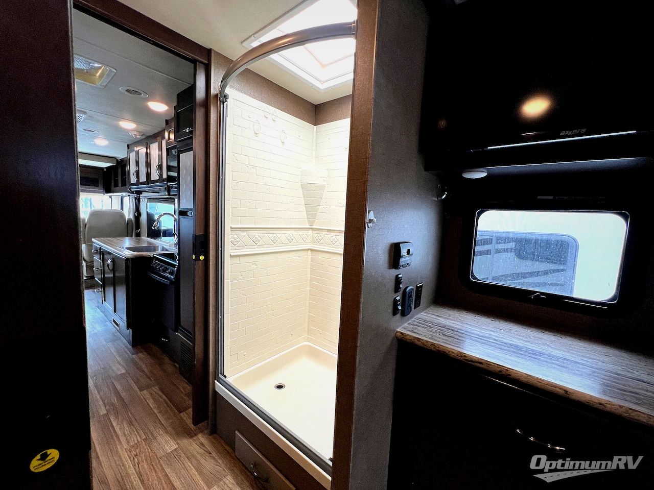 2019 Thor ACE 30.3 Photo 18
