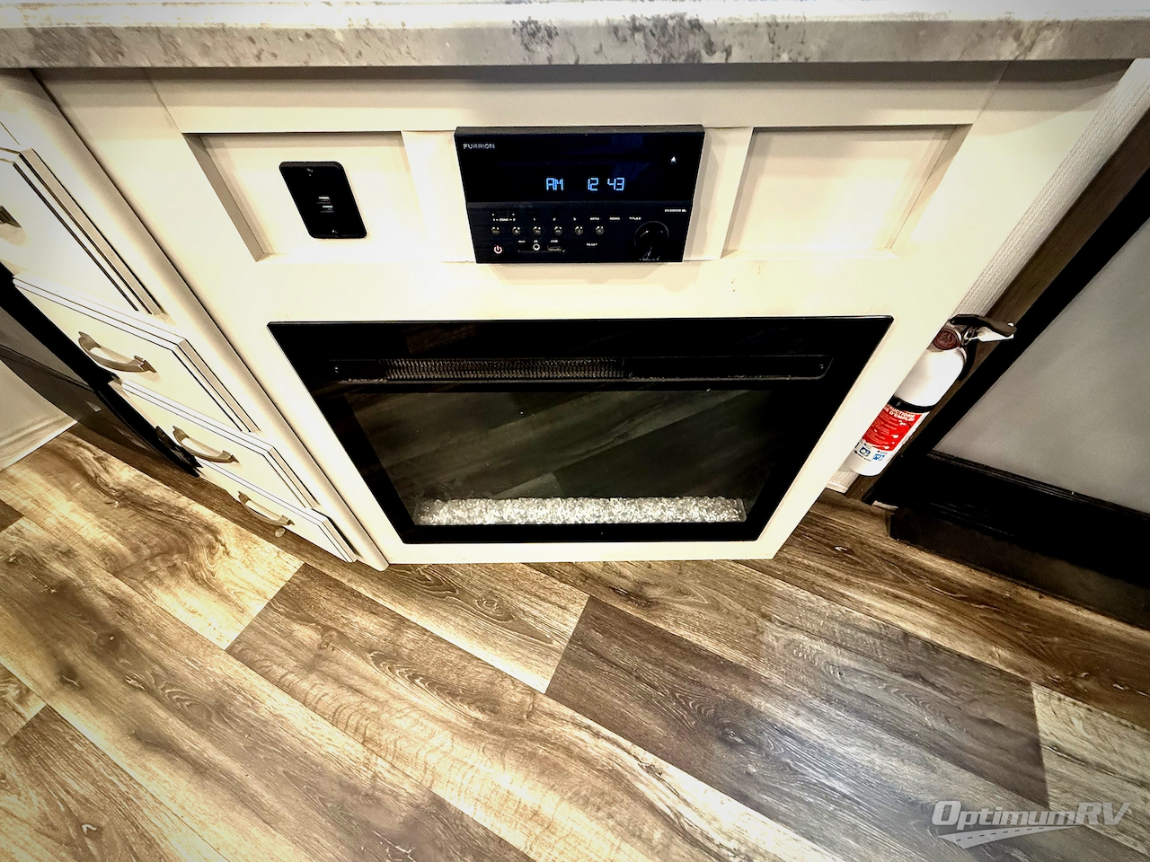 2023 Keystone Cougar Half-Ton 24RDS Photo 10