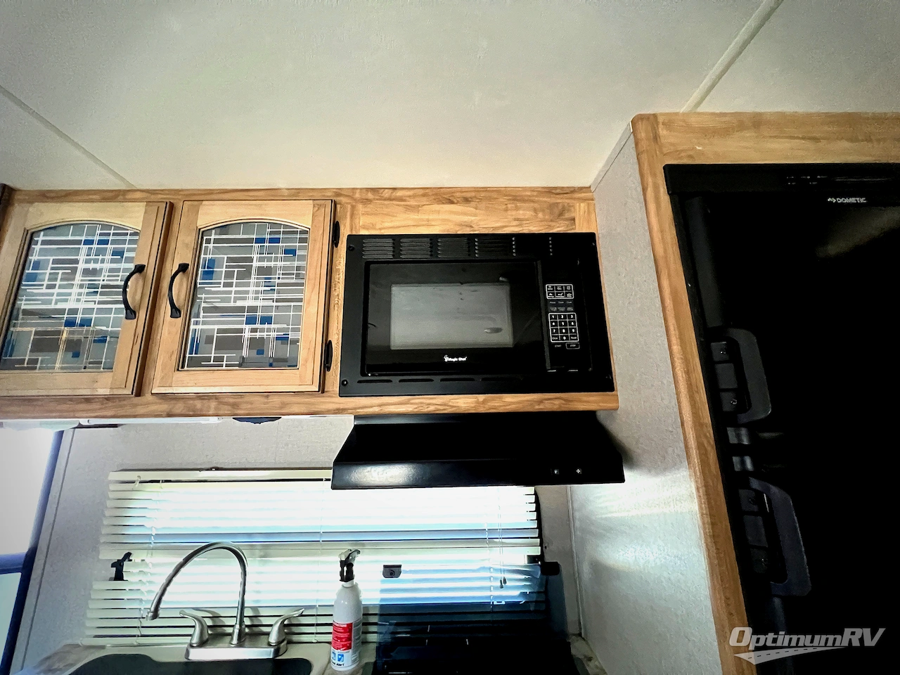 2019 Coachmen Freedom Express Ultra Lite 248RBS Photo 13