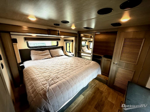 2021 Keystone Montana 3121RL RV Photo 4