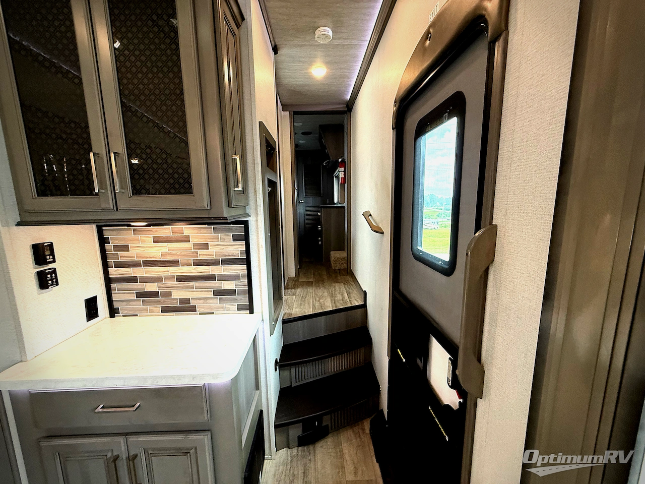 2021 Keystone Montana 3121RL Photo 13