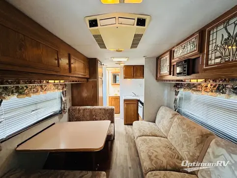 1995 Fleetwood Terry 23LV EXPO RV Photo 3
