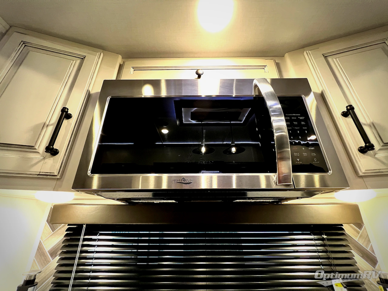 2022 Keystone Montana 3791RD Photo 12