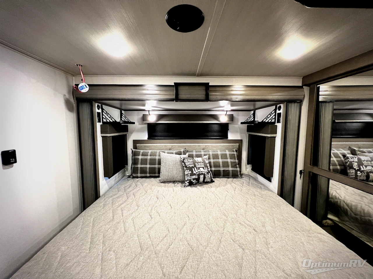 2022 Keystone Montana 3791RD Photo 23