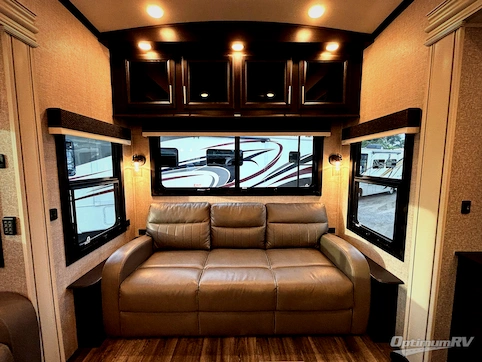 2022 Jayco North Point 310RLTS RV Photo 4