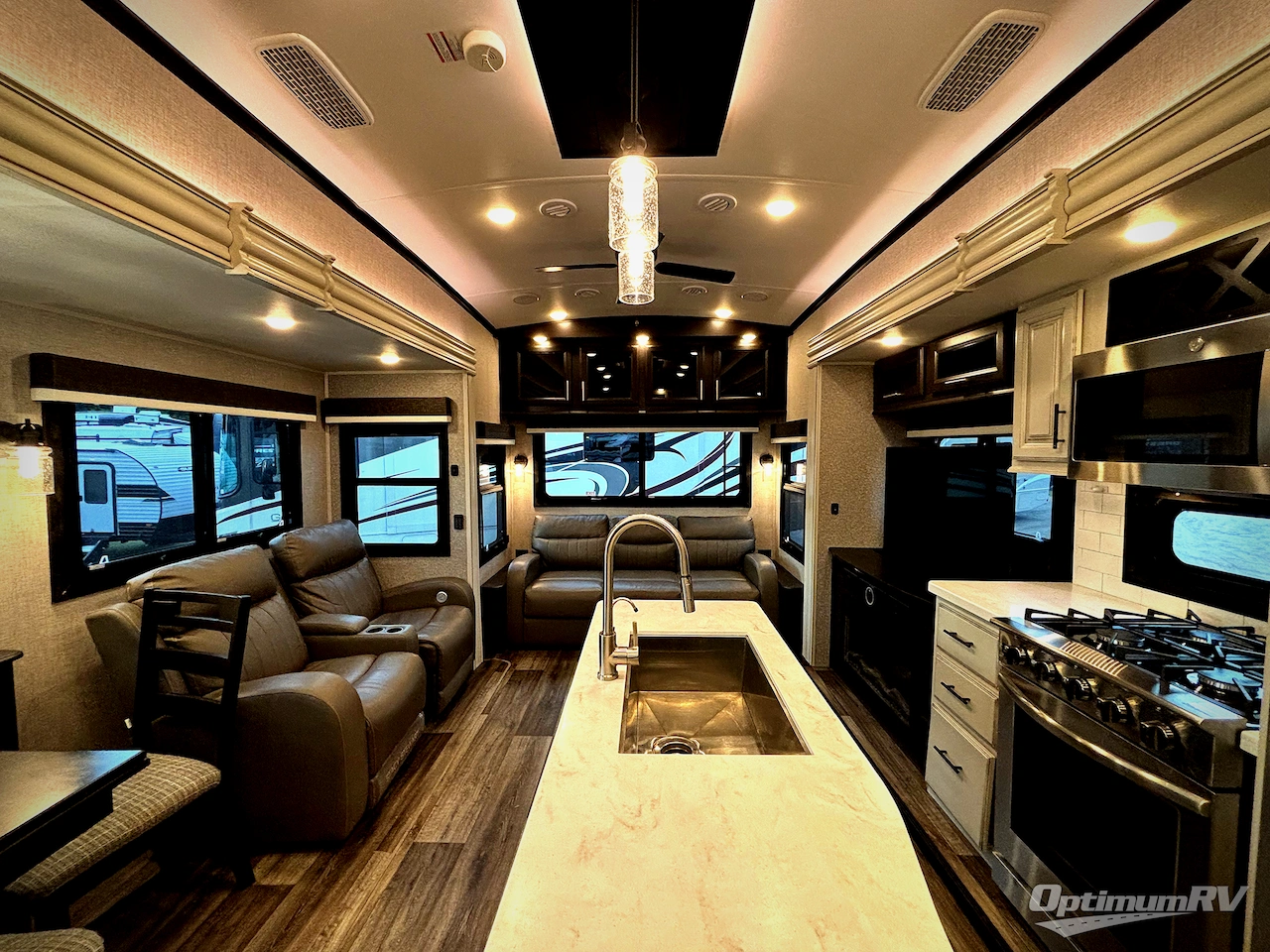 2022 Jayco North Point 310RLTS Photo 4