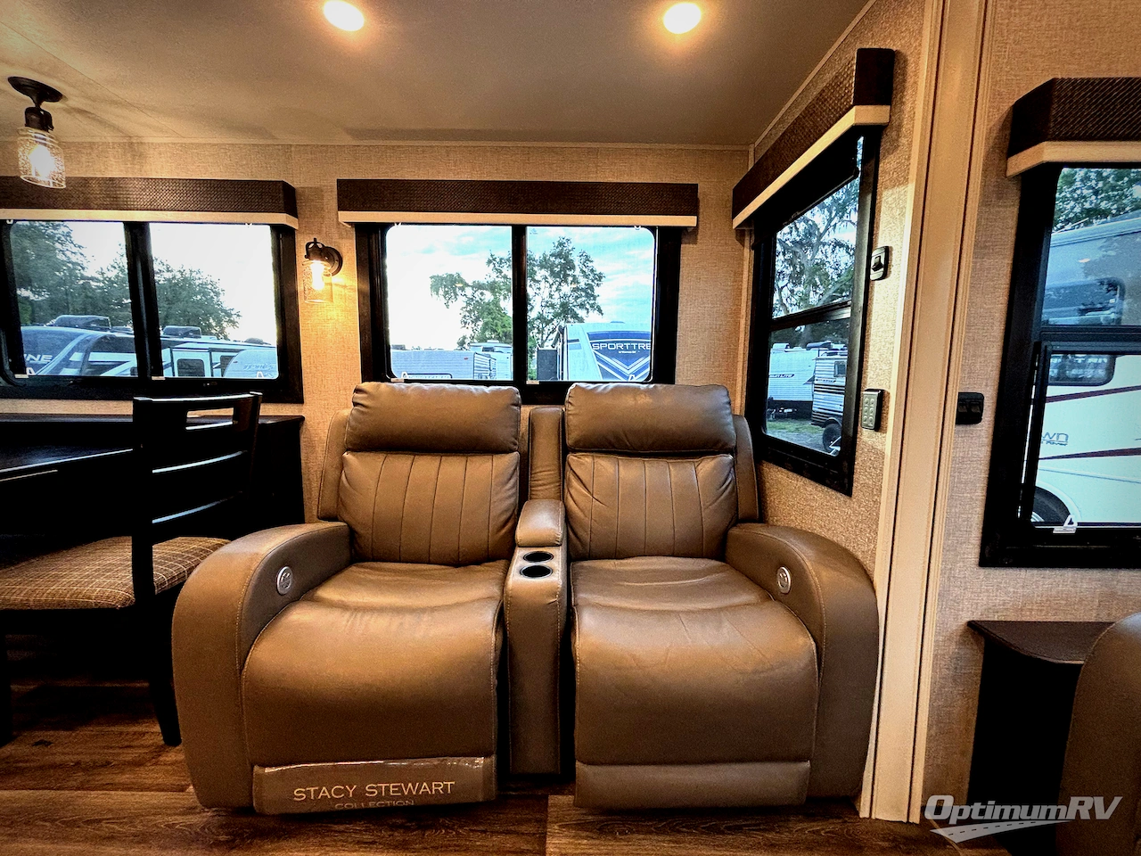 2022 Jayco North Point 310RLTS Photo 14