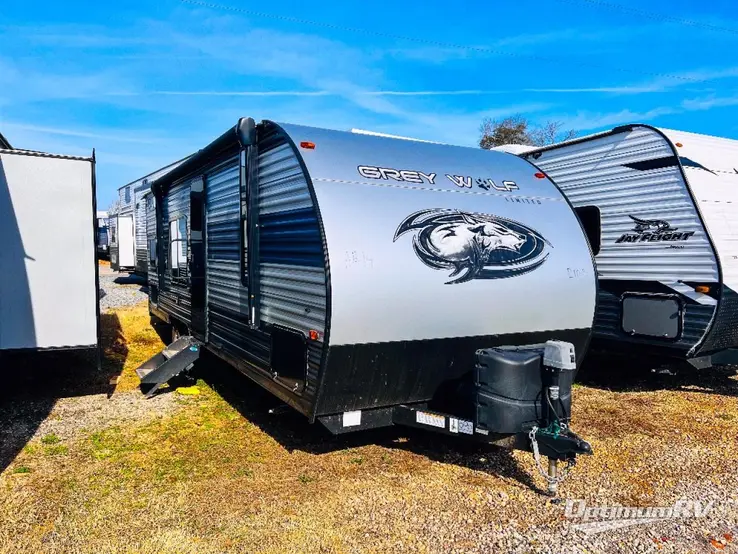 2022 Forest River Cherokee Grey Wolf 26DJSE RV Photo 1