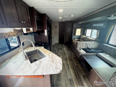 2018 Keystone Hideout 27DBS RV Photo 2