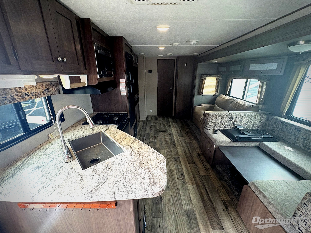 2018 Keystone Hideout 27DBS Photo 5