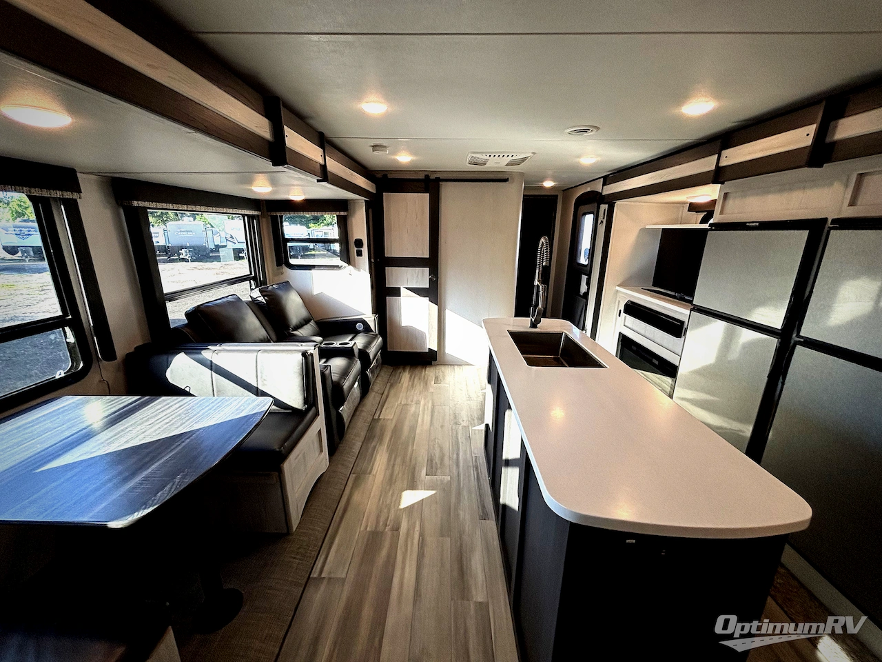 2021 Keystone Sprinter Limited 341BIK Photo 6