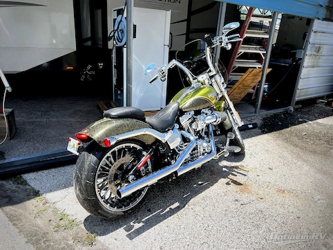 2013 Harley-Davidson Harley-Davidson Screamin' Eagle RV Photo 3