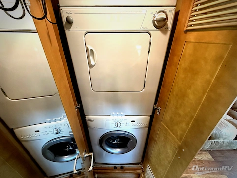 2014 Newmar Canyon Star 3610 RV Photo 3