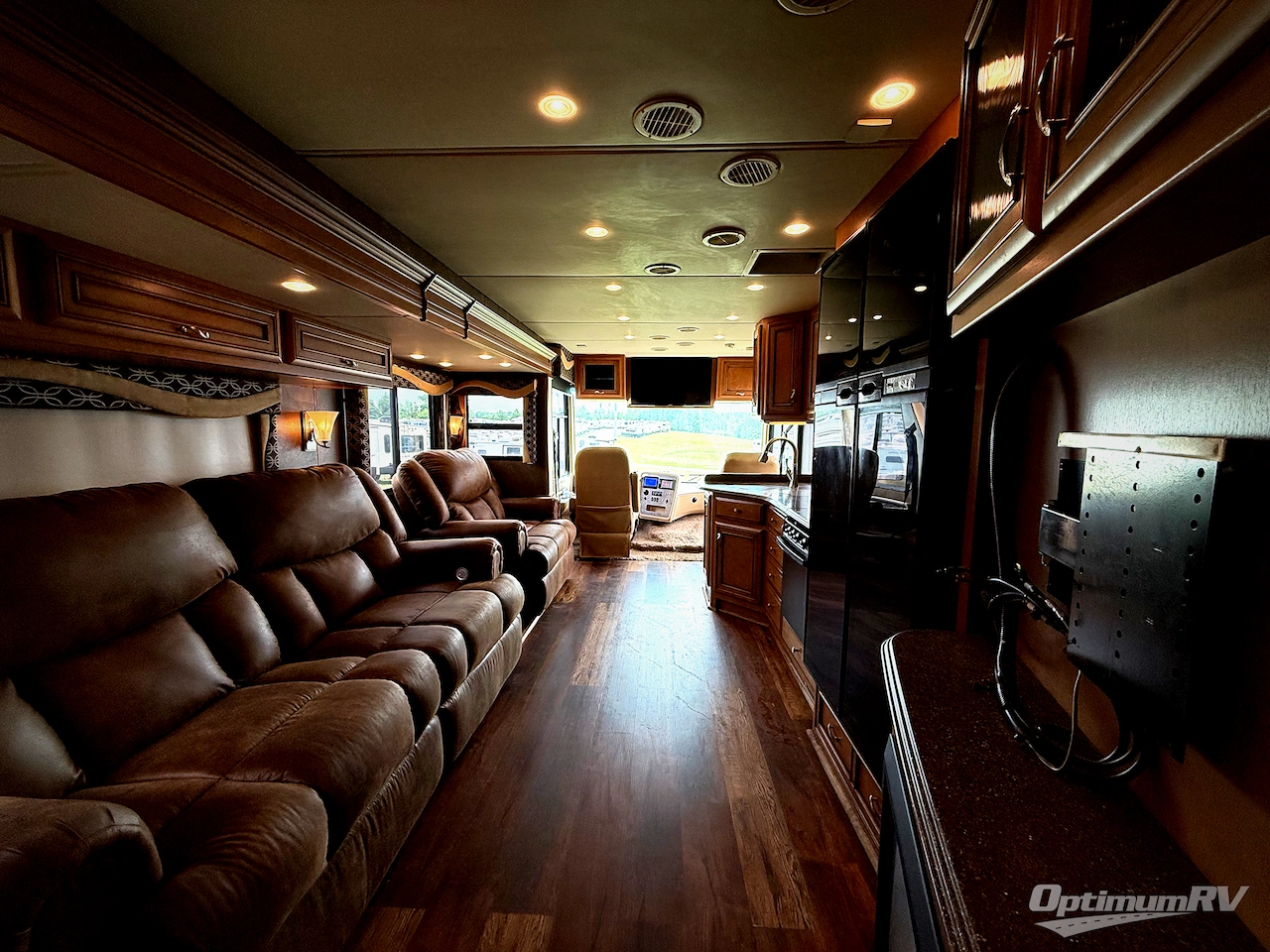 2014 Newmar Canyon Star 3610 Photo 5