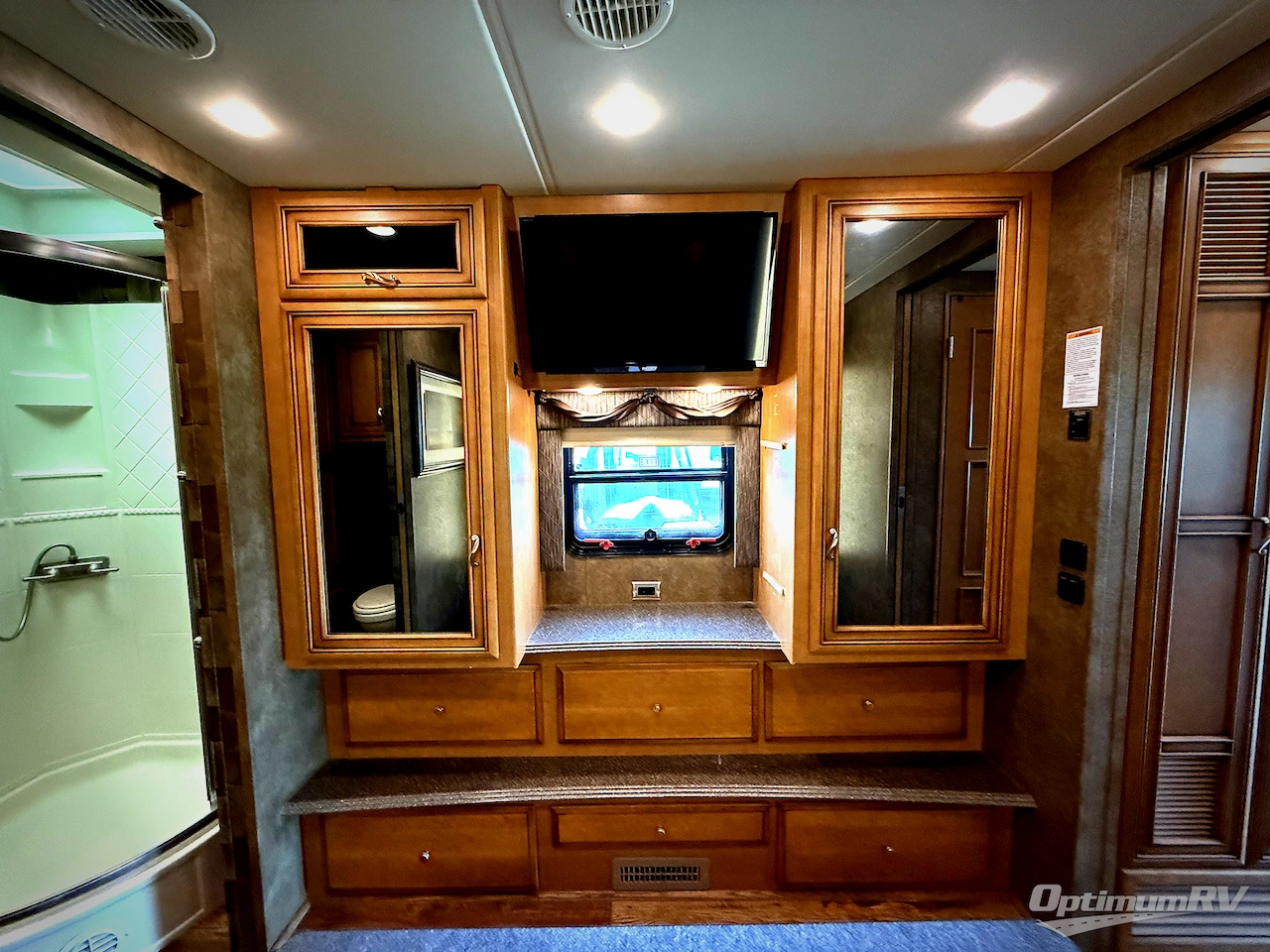 2014 Newmar Canyon Star 3610 Photo 17