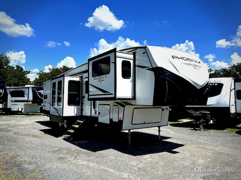 Used 2022 Shasta Phoenix 334FL Featured Photo