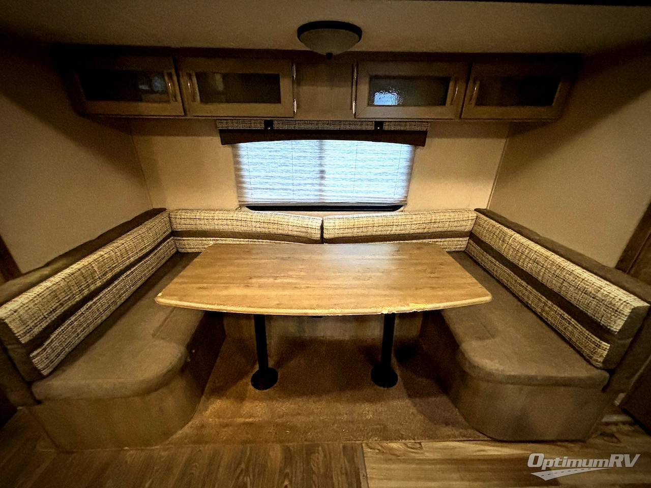 2019 Palomino Puma XLE Lite 24BHC Photo 10