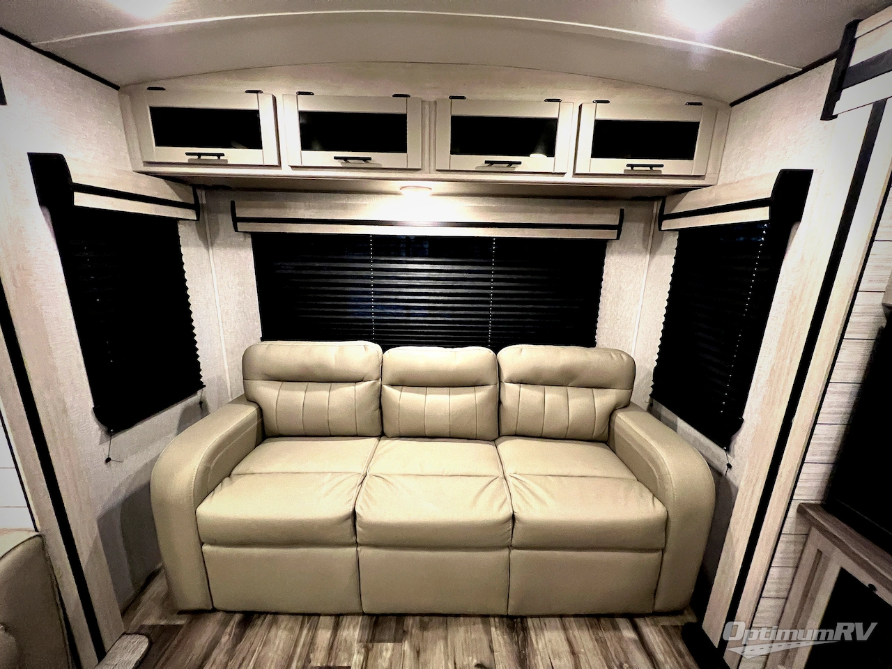 2024 CrossRoads Sunset Trail SS330SI Photo 12