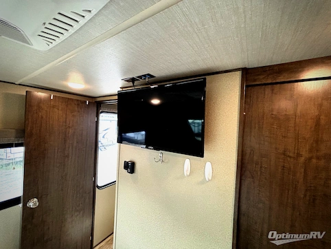 2019 Grand Design Solitude S-Class 2930RL RV Photo 2