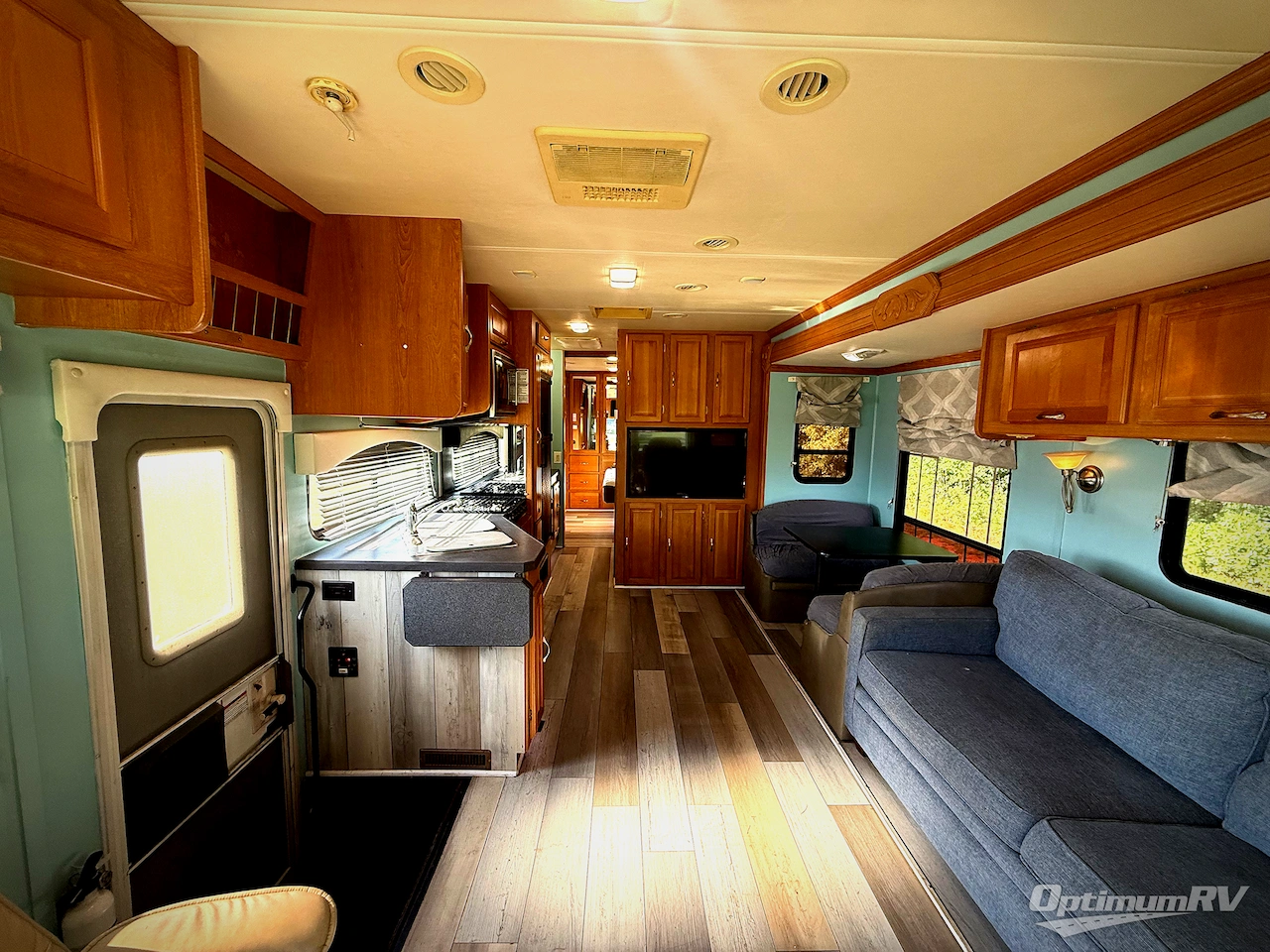 2005 Coachmen Epic 3180DS Photo 5