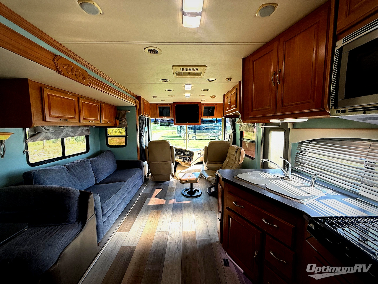 2005 Coachmen Epic 3180DS Photo 6