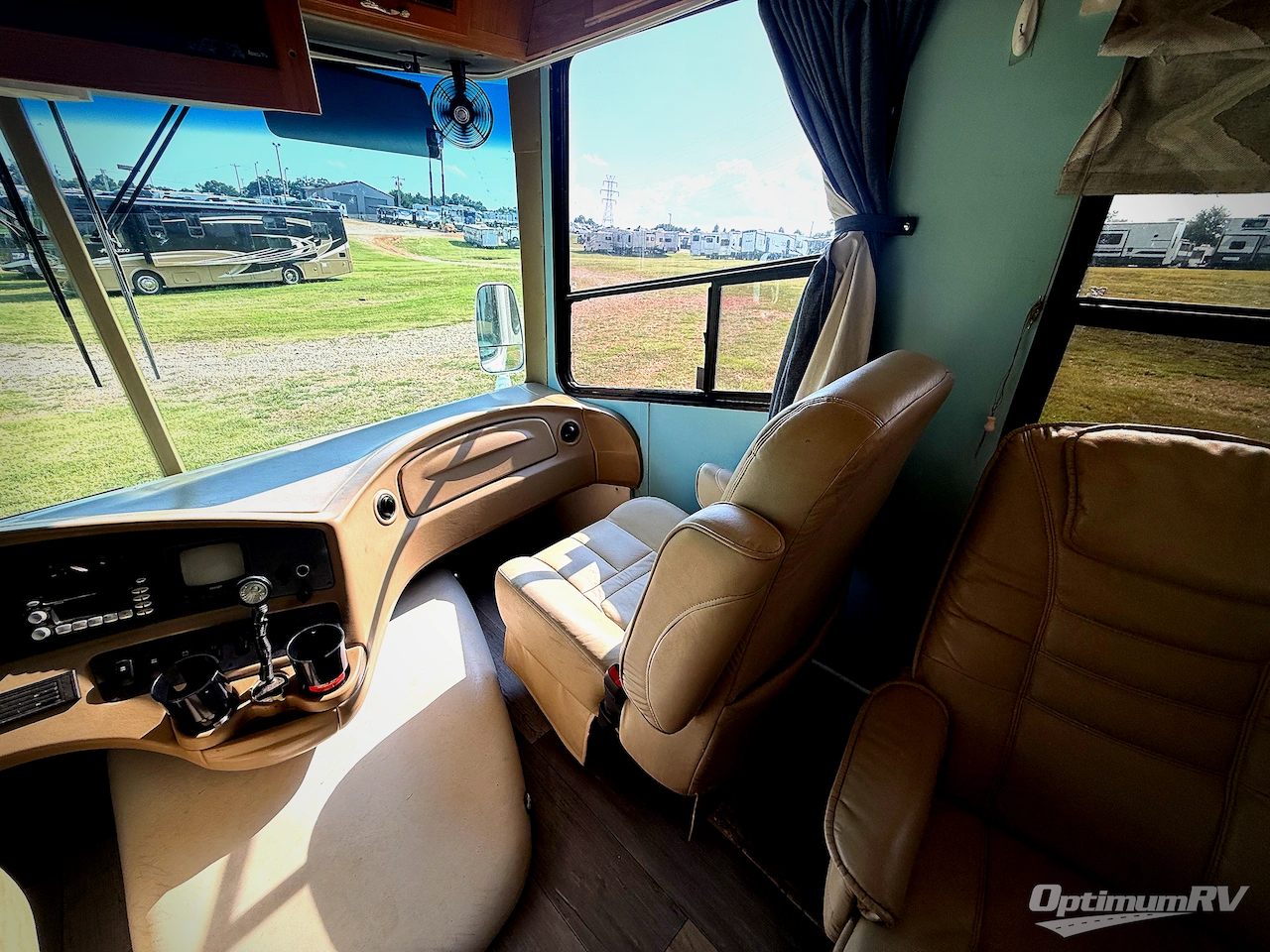 2005 Coachmen Epic 3180DS Photo 7