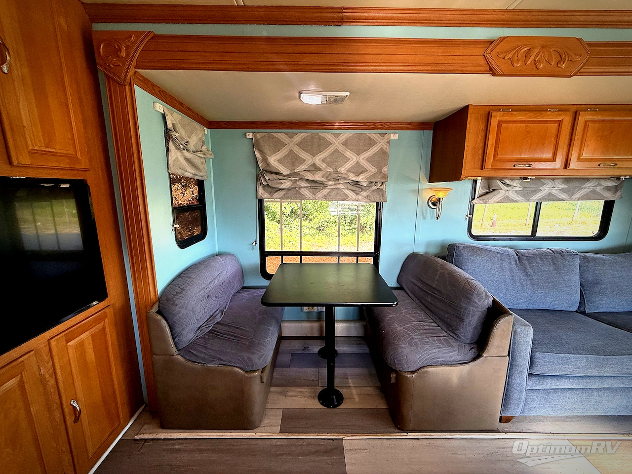 2005 Coachmen Epic 3180DS Photo 12