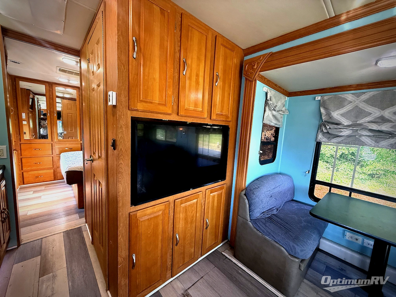 2005 Coachmen Epic 3180DS Photo 13