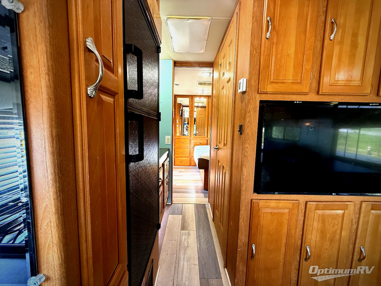 2005 Coachmen Epic 3180DS Photo 18