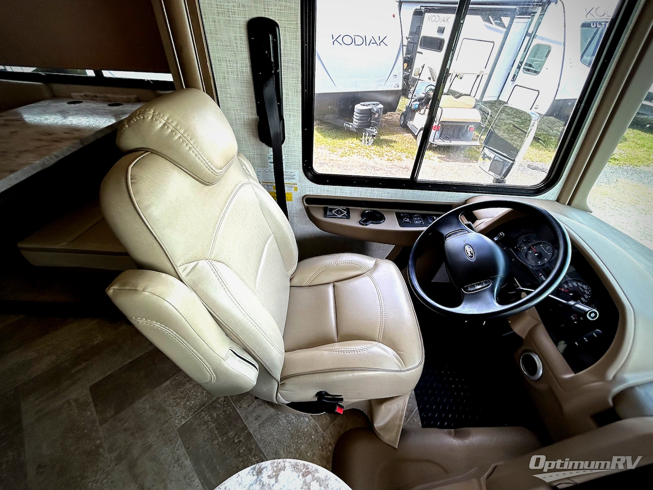 2019 Forest River Georgetown 5 Series 31L5 Photo 7