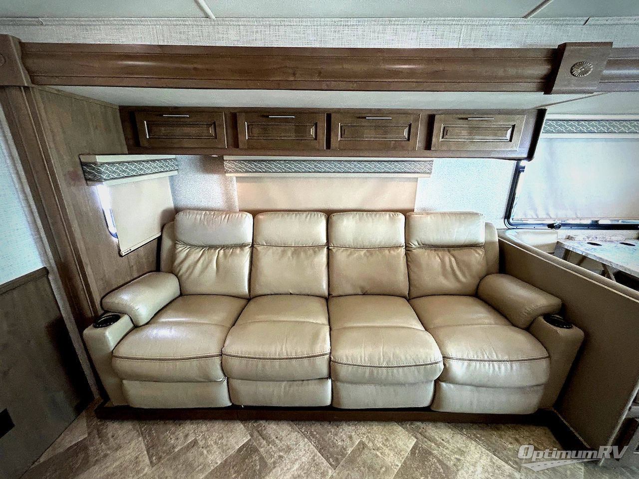 2019 Forest River Georgetown 5 Series 31L5 Photo 12