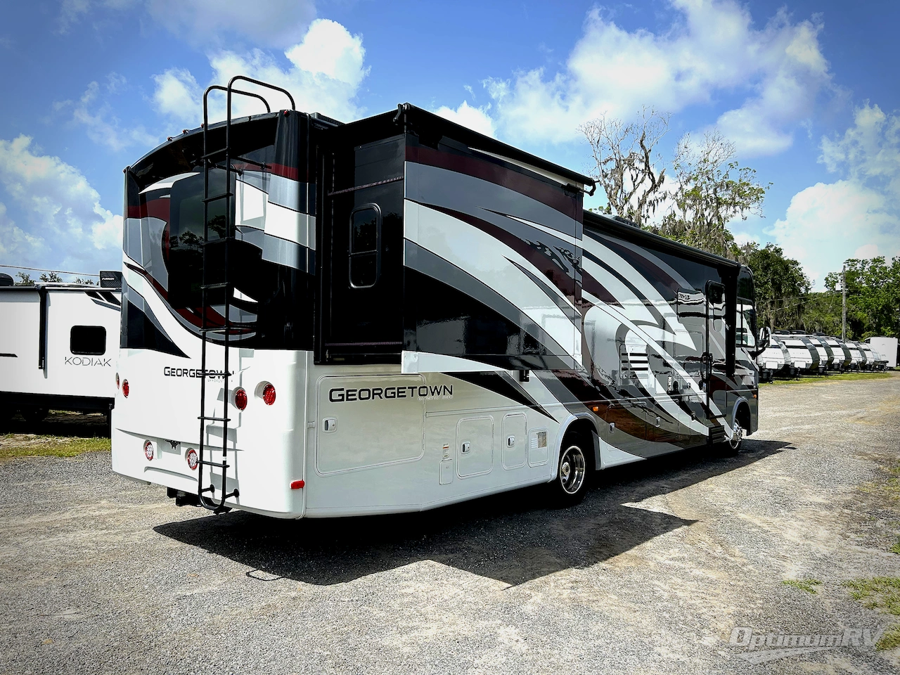 2019 Forest River Georgetown 5 Series 31L5 Photo 2