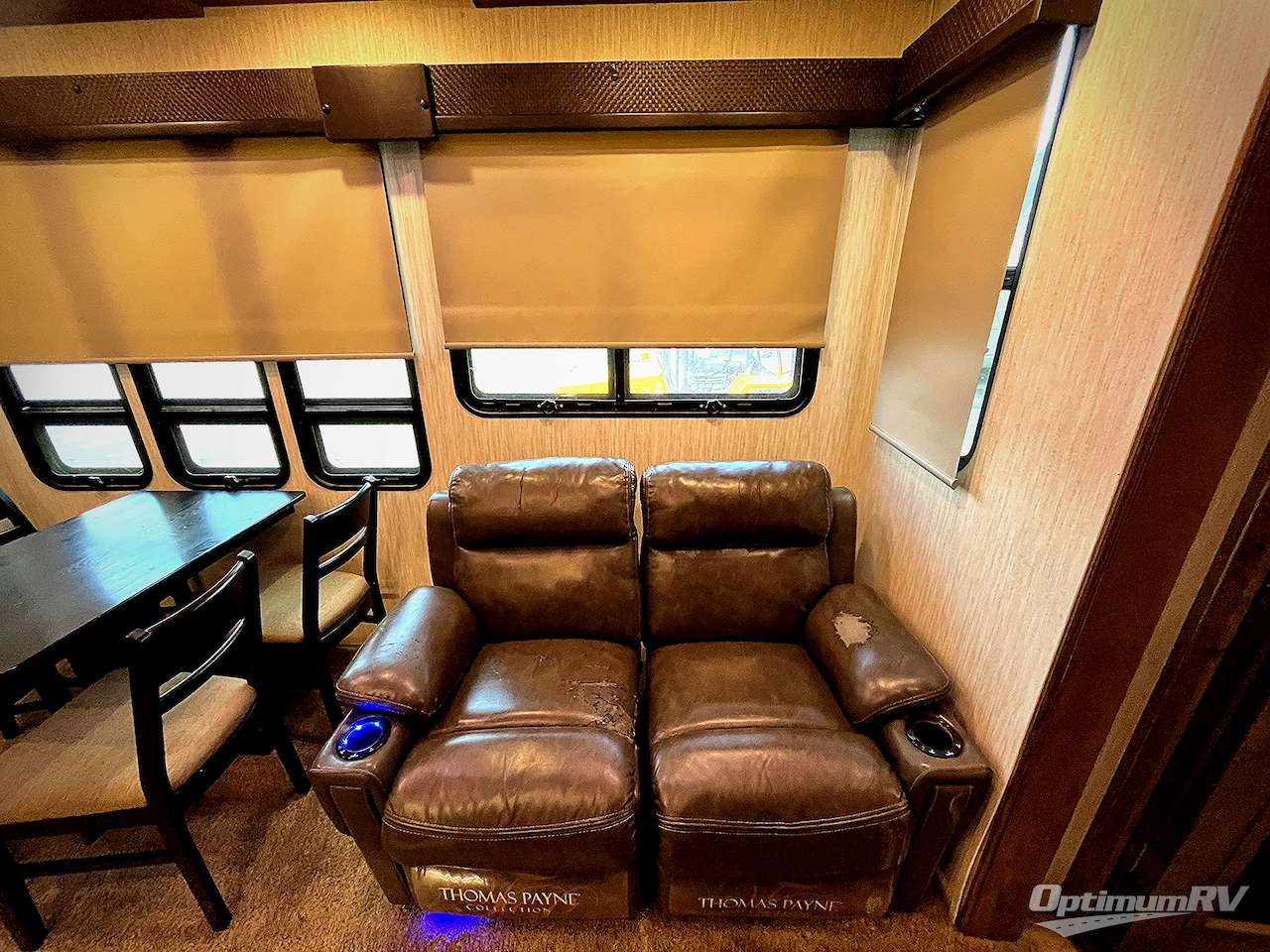 2019 Forest River Vengeance Touring Edition 381L12-6 Photo 10