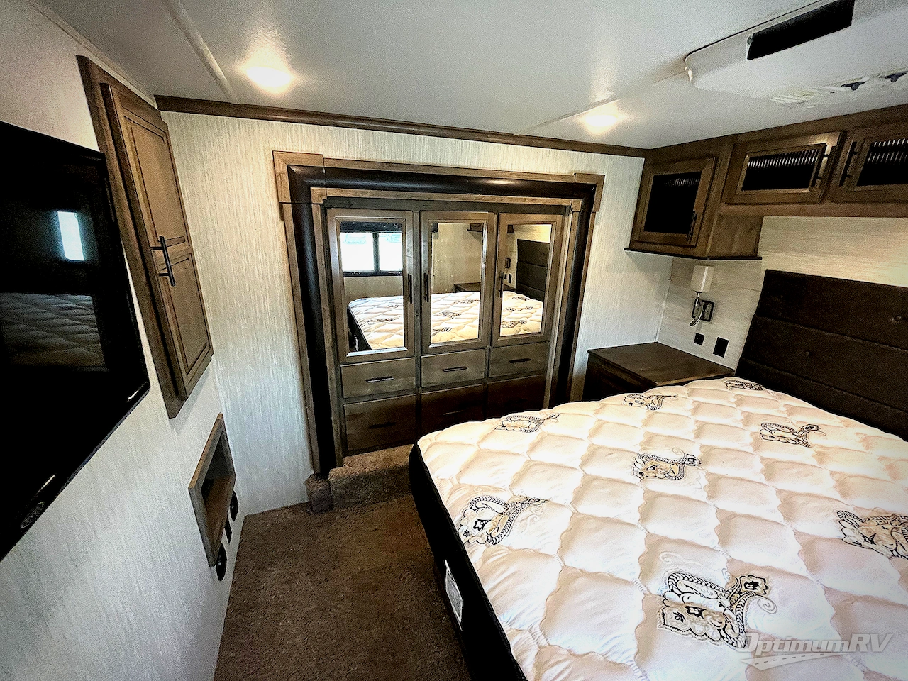 2019 Forest River Vengeance Touring Edition 381L12-6 Photo 25