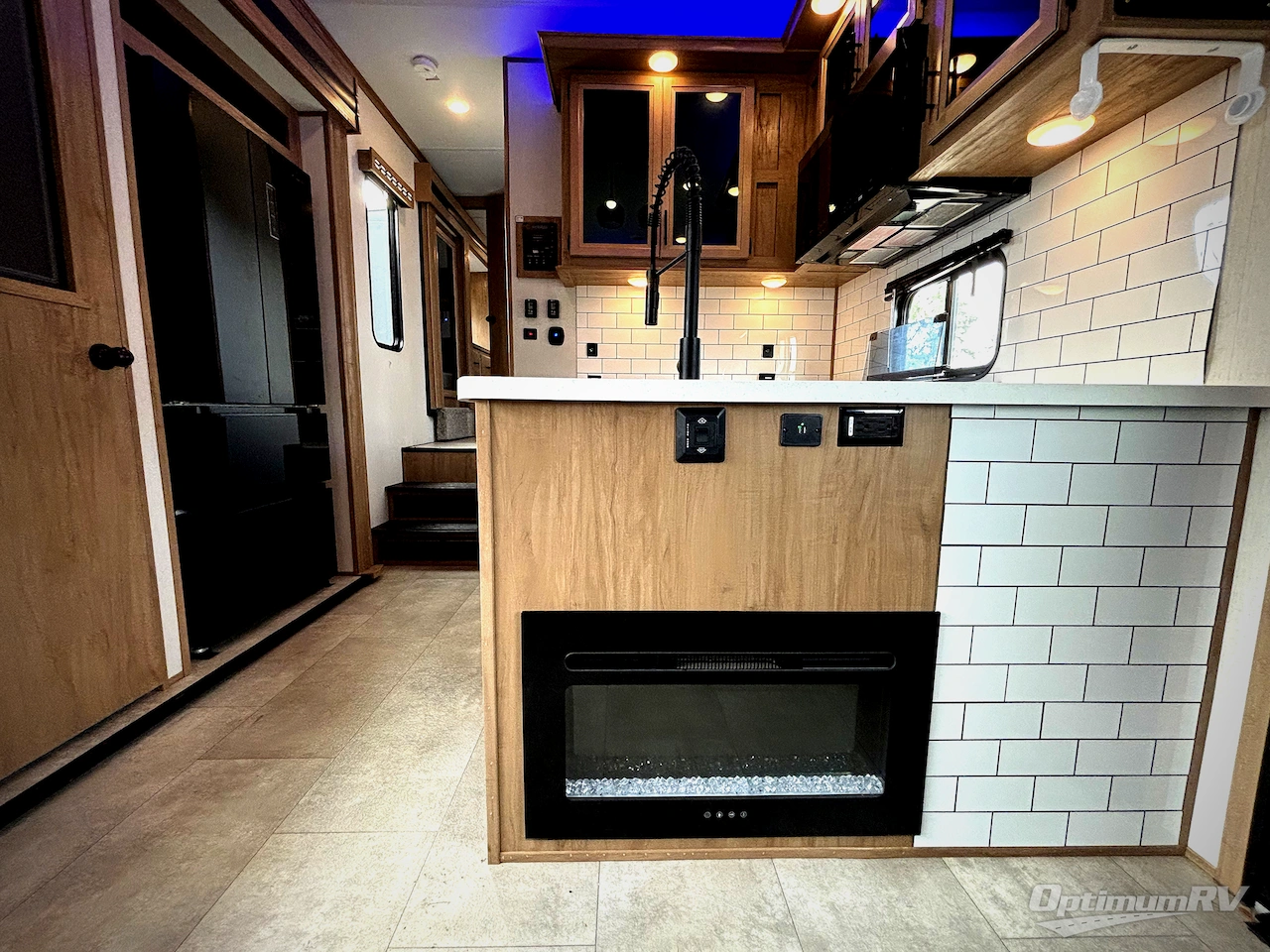 2023 Forest River Vengeance Rogue Armored VGF4007G2 Photo 18