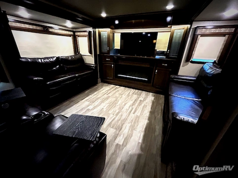 2019 Grand Design Solitude 380FL RV Photo 2