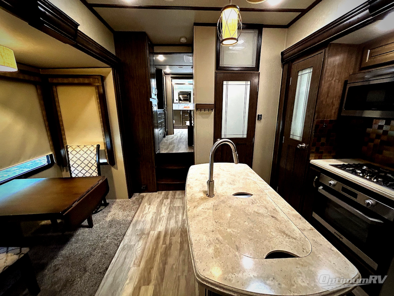 2019 Grand Design Solitude 380FL Photo 4