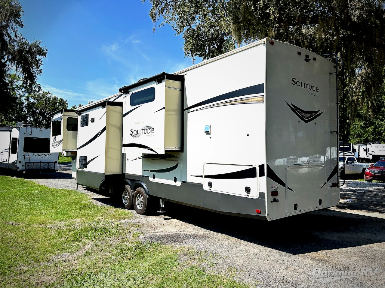 2019 Grand Design Solitude 380FL Photo 3
