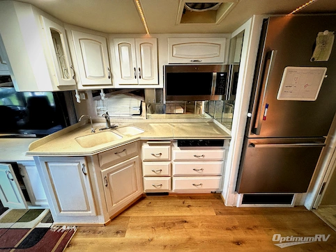 2005 Newmar Mountain Aire Diesel 4018 SPARTAN RV Photo 2