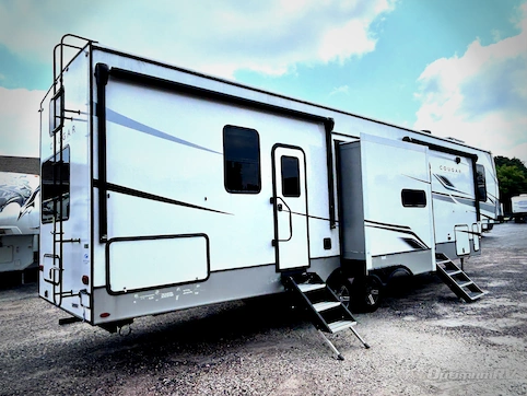2023 Keystone Cougar 364BHL RV Photo 3