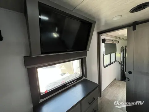 2022 Keystone Montana 3231CK RV Photo 2