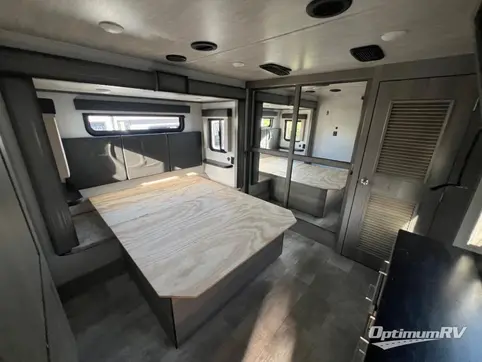2020 Keystone Montana Legacy 3120RL RV Photo 4